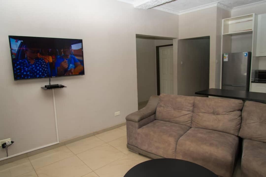 848 Guest House Victoria Falls Ngoại thất bức ảnh